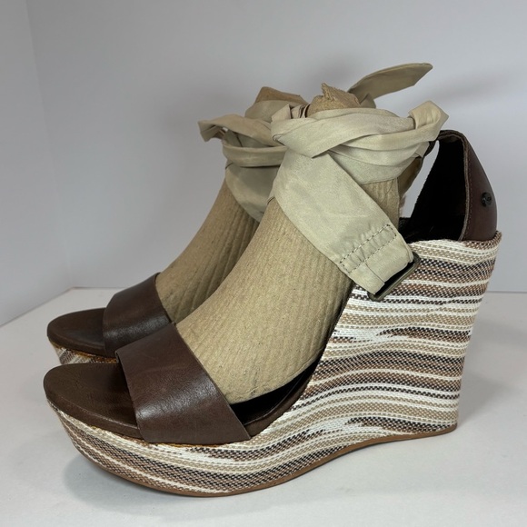 UGG Jules Tan Ribbon Strappy Tie Jute Espadrille Striped Sandals Wedge Sz 10 - Picture 5 of 12